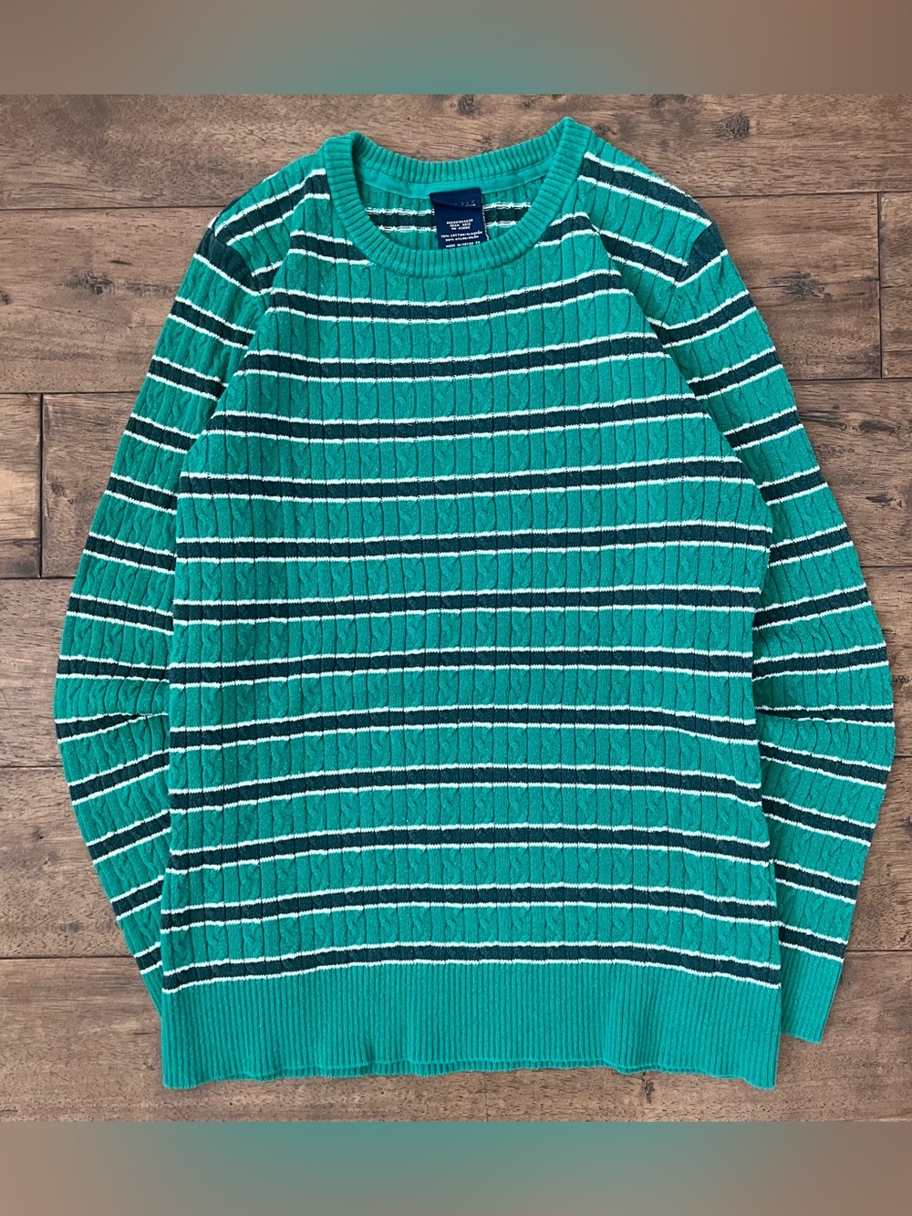 Vintage Woman’s Green Knitwear Sweater